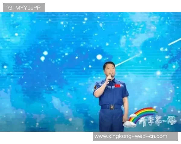 开学第一课邀请足球巨星现身传递拼搏精神与青春力量